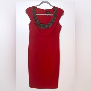 Adrianna Papell Beaded Red Fitted Stretch Sheath Dress Appliqué Beaded Neckline